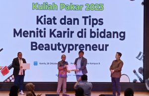 KOSMETIK GOES TO CAMPUS UNUSA Jemursari Surabaya